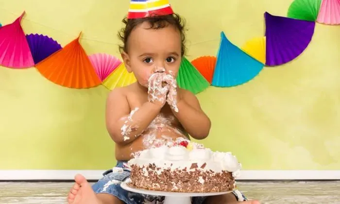 60-Minute Cake Smash or Standard Baby Photoshoot from Emotions Studio