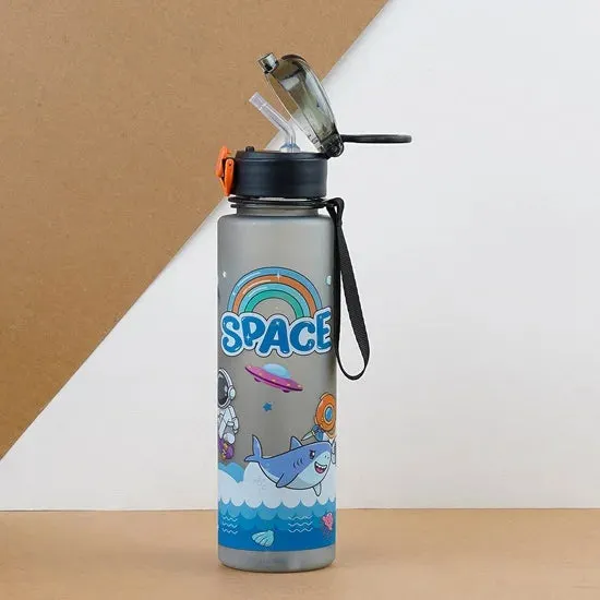 Astronaut Space Station Sipper Water Bottle