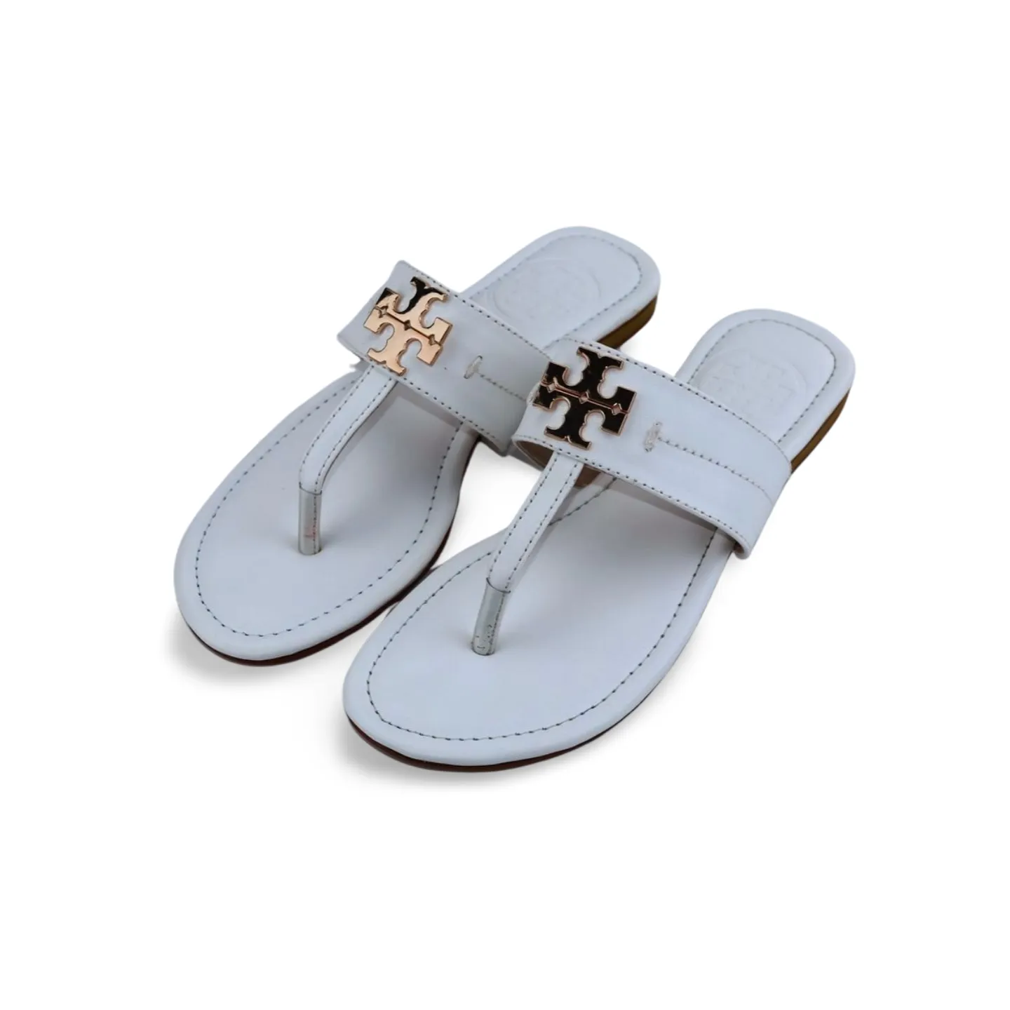 Chic Women's Flat Thong Sandals with Gold Logo
