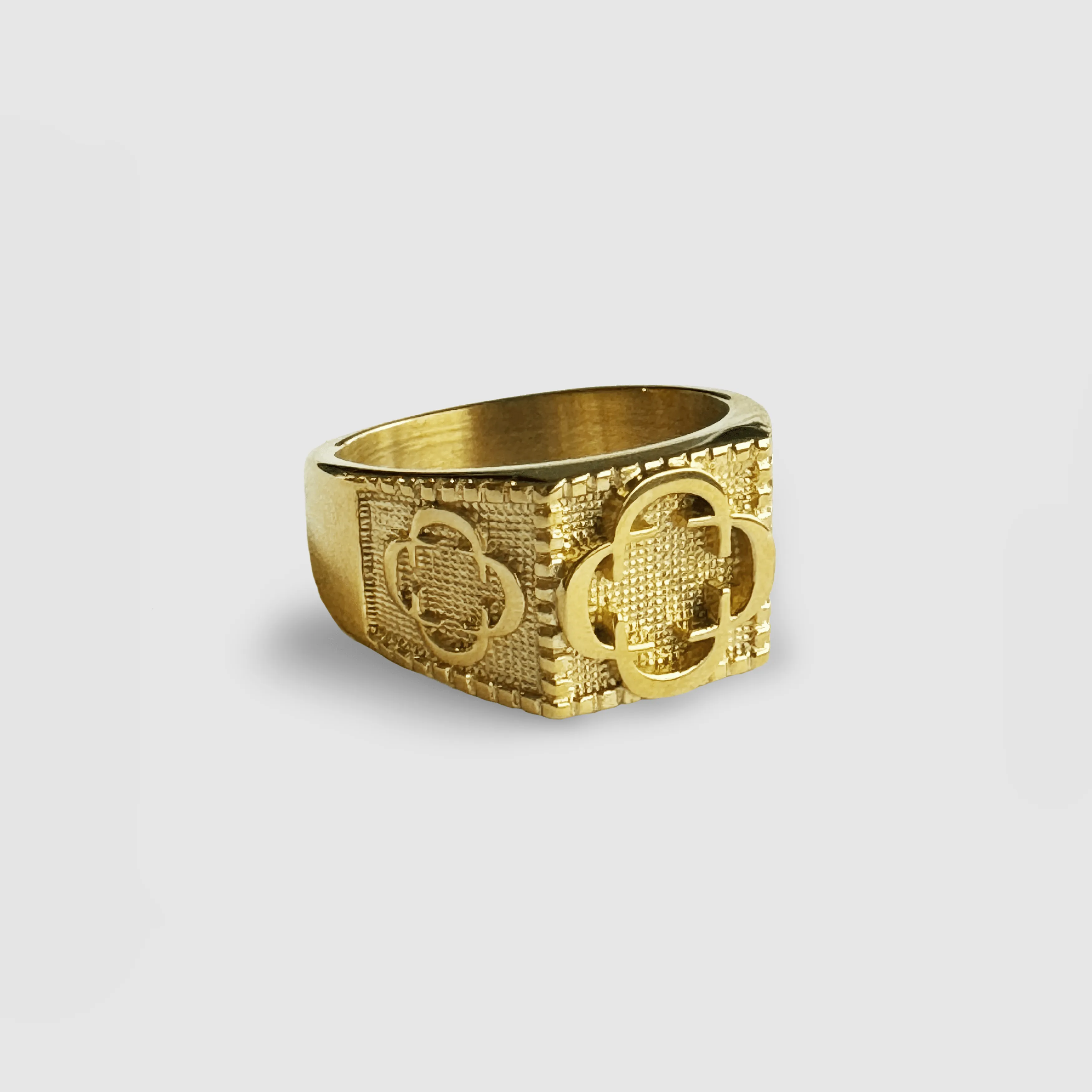 Clover Sovereign Ring (Test)