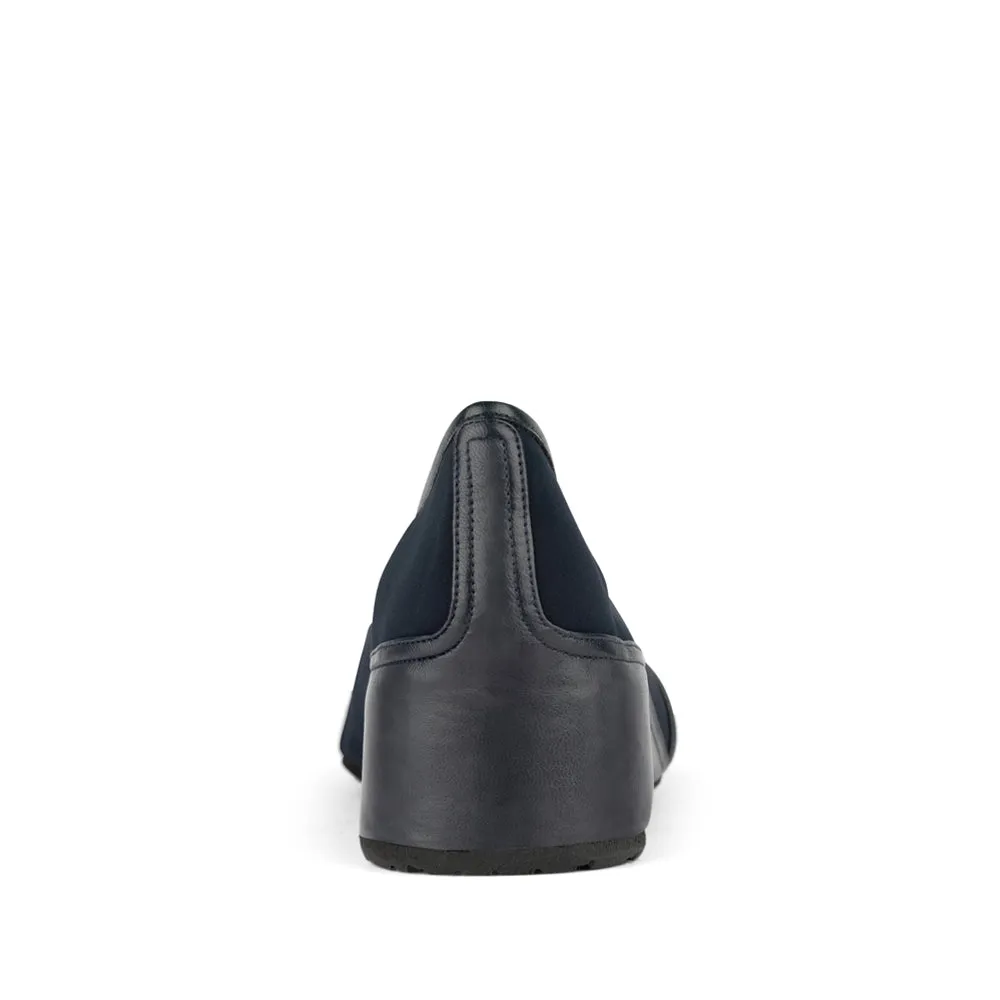 HERO NAVY MICROFIBER
