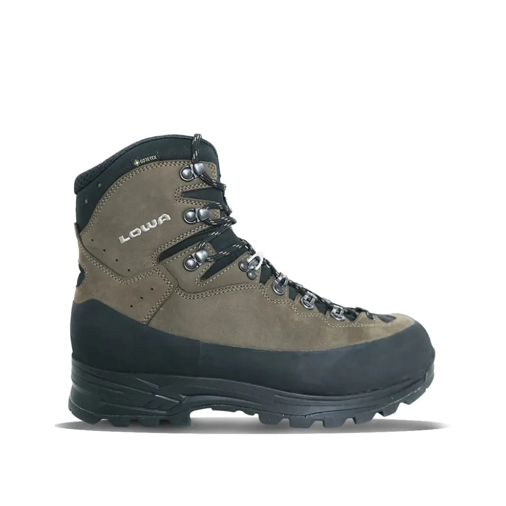 LOWA  High Country Evo Gore Tex Wide  Boot