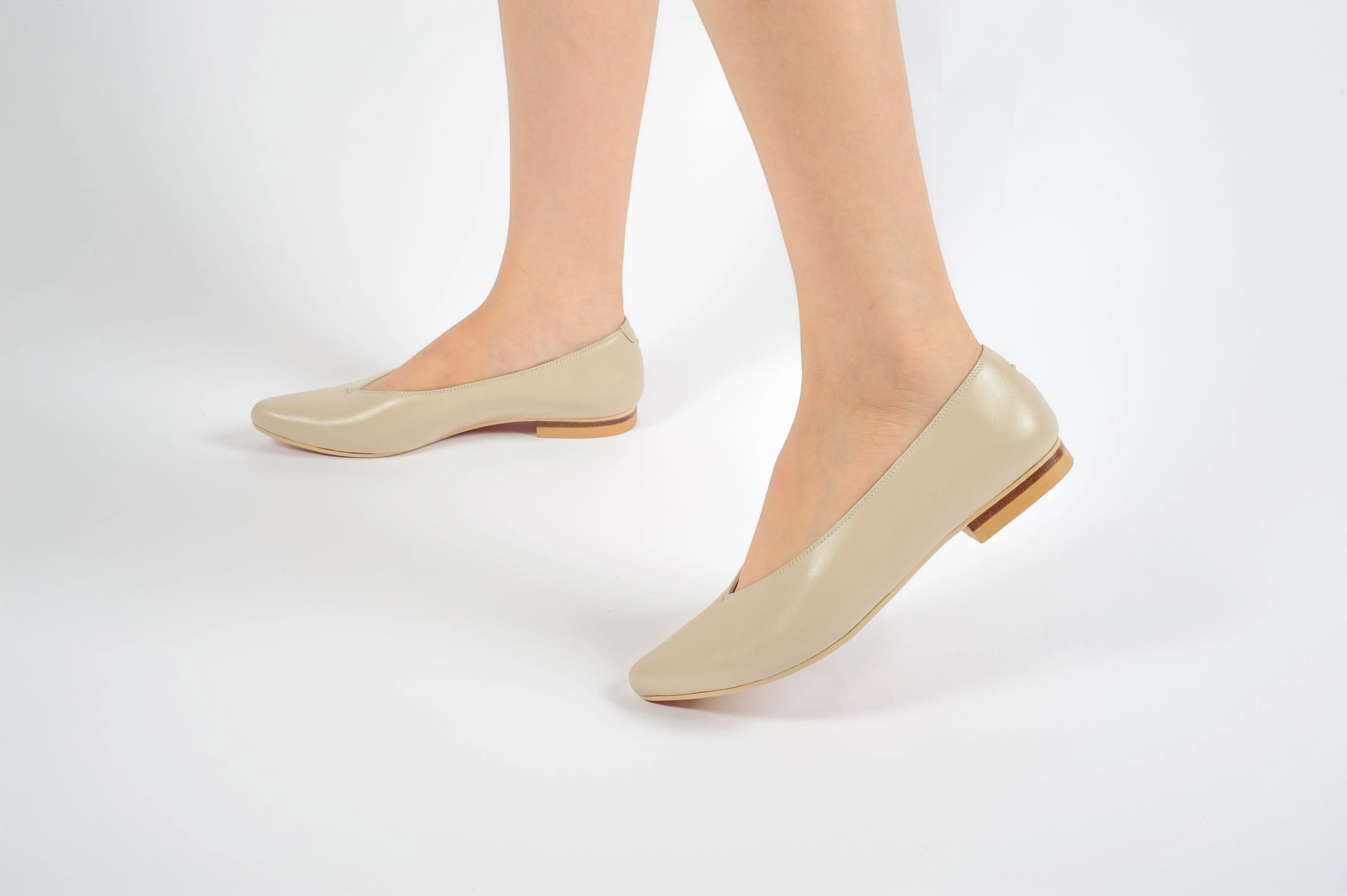 Shoeful Positivity Flats - Silvera Circus